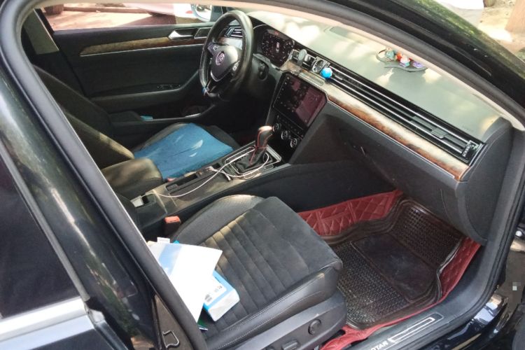 Used Volkswagen Magotan 2018 330TSI DSG Luxury Model
