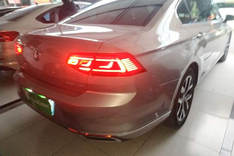 Used Volkswagen Magotan 2020 330TSI DSG Leading Model