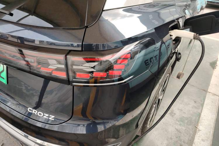 Used Volkswagen ID.6 CROZZ 2021 Long-Range PRO Edition
