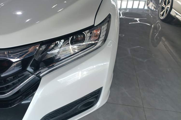 Used Honda UR-V 2017 240TURBO Two-Wheel Drive Classic Edition China VI
