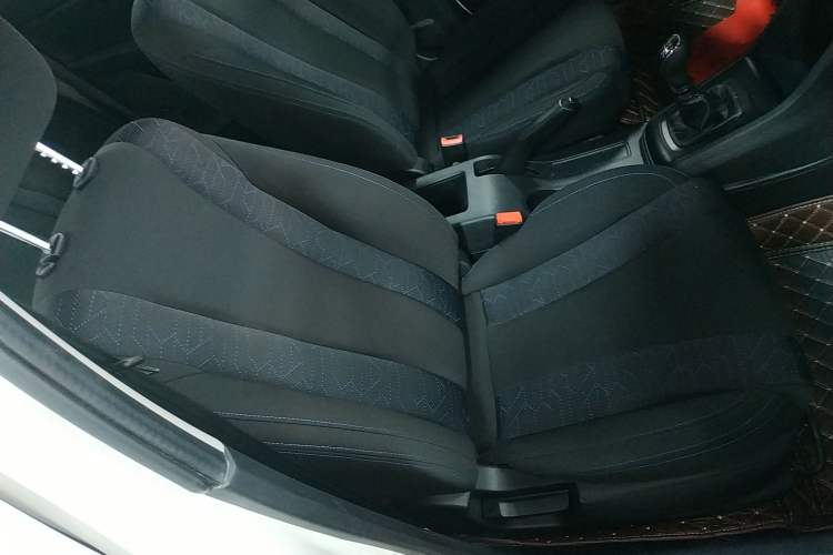 Used Baojun 310W 2017 1.2L Manual Value Edition China V
