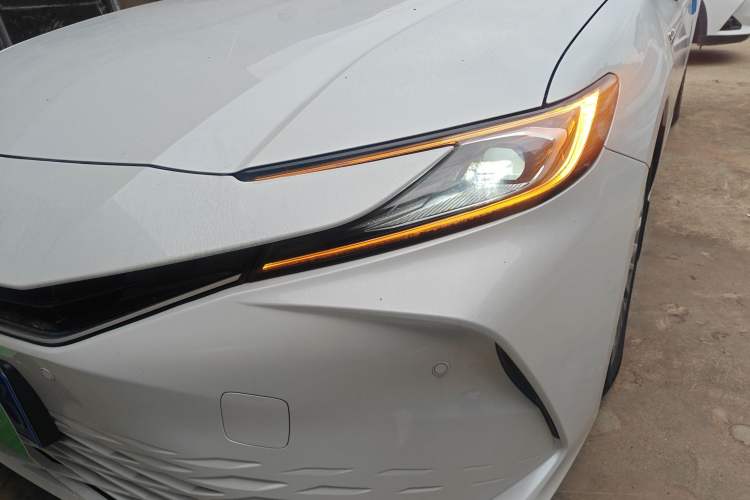 Used Toyota Camry 2024 Dual-Motor 2.0 HG Premium Edition
