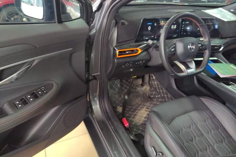 Used Changan UNI-T 2022 1.5T Flagship Edition