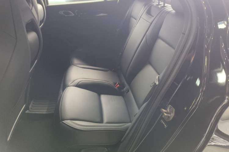 Used Lynk & Co 03 2023 1.5TD DCT JingPlus
