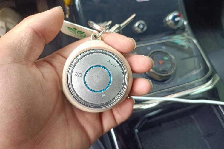 Used NETA U 2022 Zhi400 Pro Ternary Lithium
