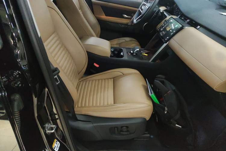 Used Land Rover Discovery Sport 2024 Luxury Custom Edition
