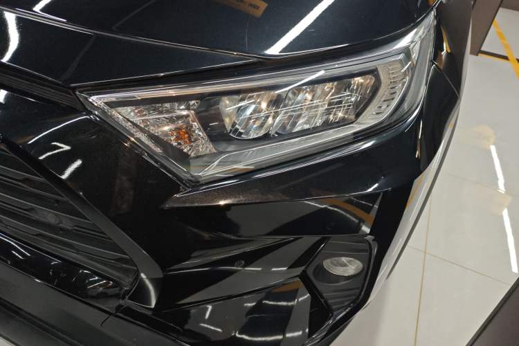 Used Toyota RAV4 2022 2.0L CVT Two-Wheel Drive Fashion Plus Edition
