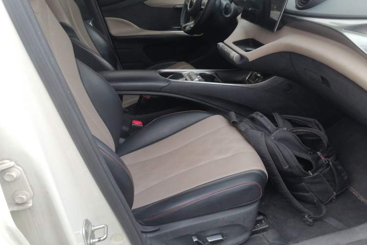 Used BYD Dolphin 2023 420 km Fashion Edition
