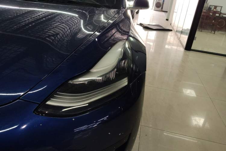 Used Tesla Model 3 2019 Standard Range Rear-Drive Upgraded Version

