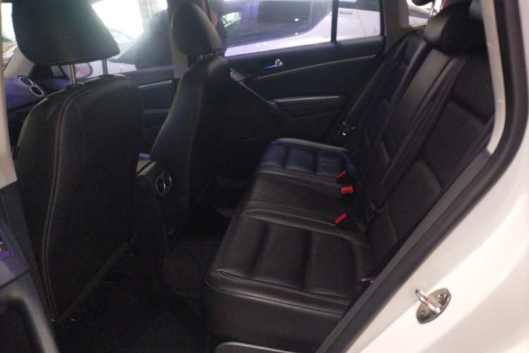 Used Volkswagen Tiguan 2017 300TSI Automatic Two-Wheel Drive Silk Road Comfort Edition