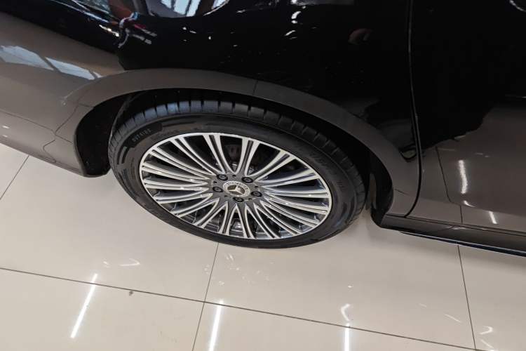 Used Mercedes-Benz E-Class 2021 Restyled E 300 L Sport Luxury Edition