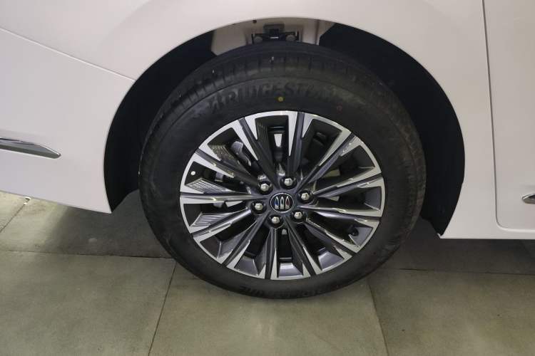 Used Buick GL8 2025 Lu Zun Deluxe Edition
