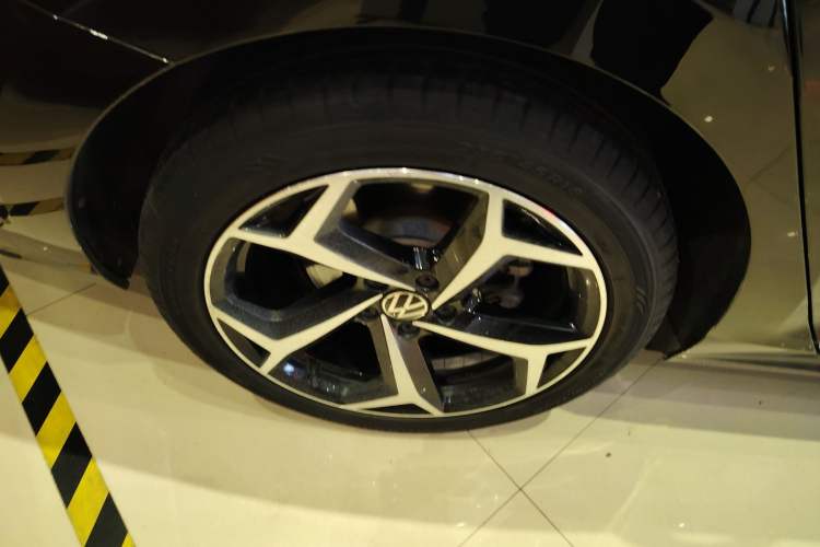 Used Volkswagen Passat 2023 Restyled 330TSI Starry Luxury Edition
