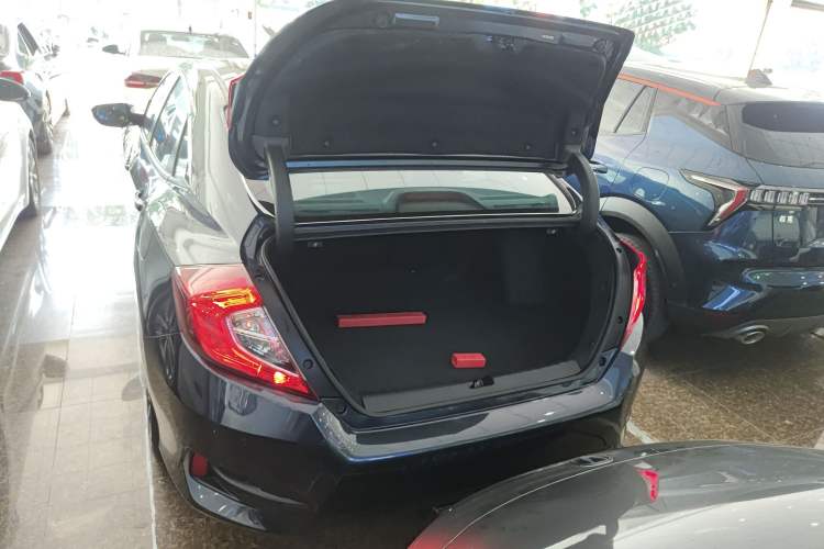 Used Honda Civic 2019 220TURBO CVT Dynamic Edition China VI Emission Standard