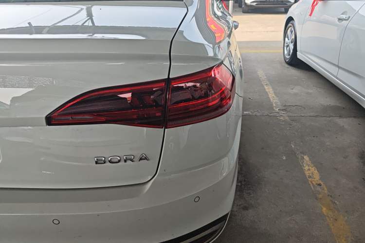 Used Volkswagen Bora 
