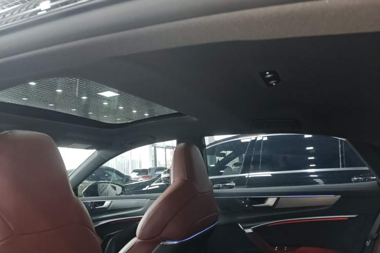 Used Audi A7L 2024 45 TFSI quattro Black Warrior Edition
