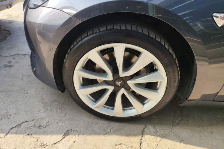 Used Tesla Model 3 2019 Standard Range Rear-Drive Upgraded Version