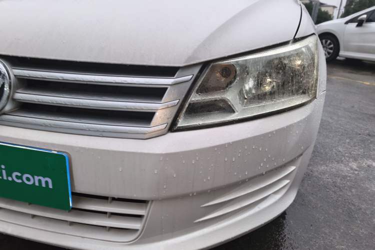 Used Volkswagen Santana 2013 1.6L Manual Fashion Edition
