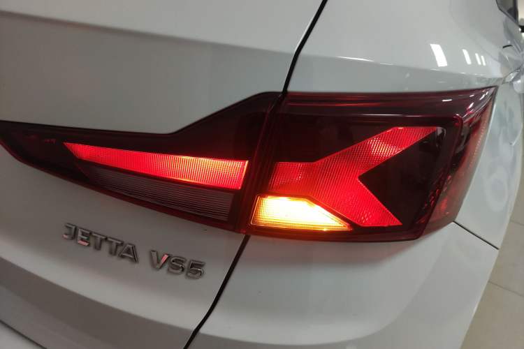 Used Jetta VS5 2023 280TSI Automatic Trend Edition