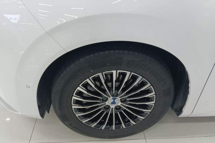 Used Denza D9 2022 DM-i 970 Four-Wheel Drive Flagship Model