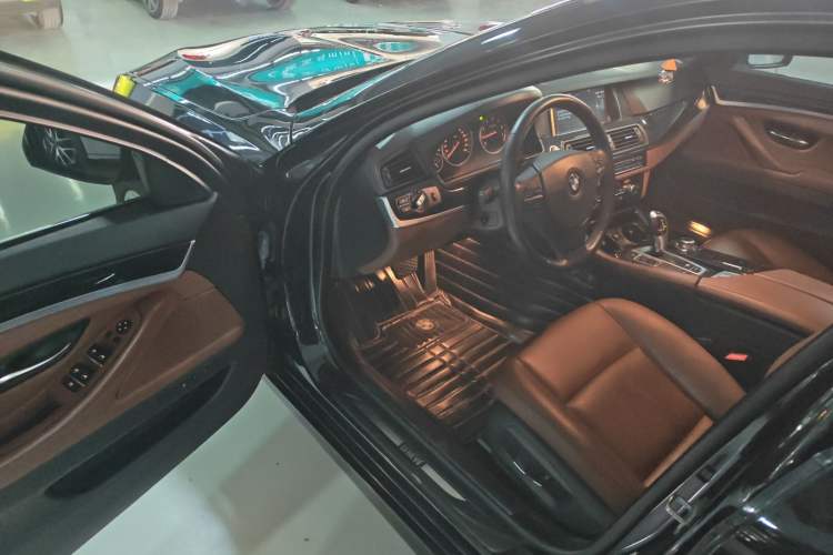 Used BMW 5 Series 2014 520Li Elegant Model