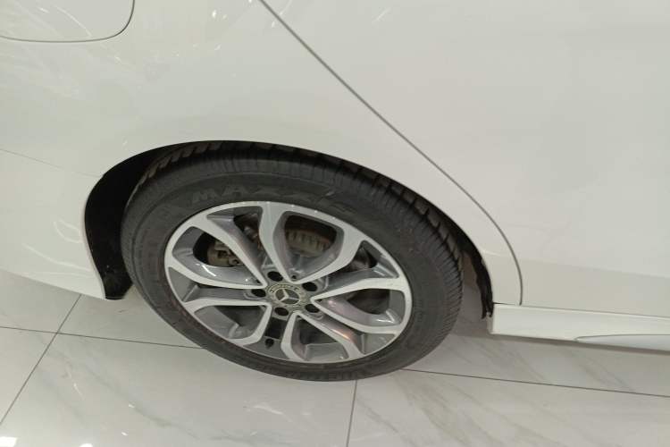 Used Mercedes-Benz C-Class 2018 C 180 L Fashion Edition Sport Version
