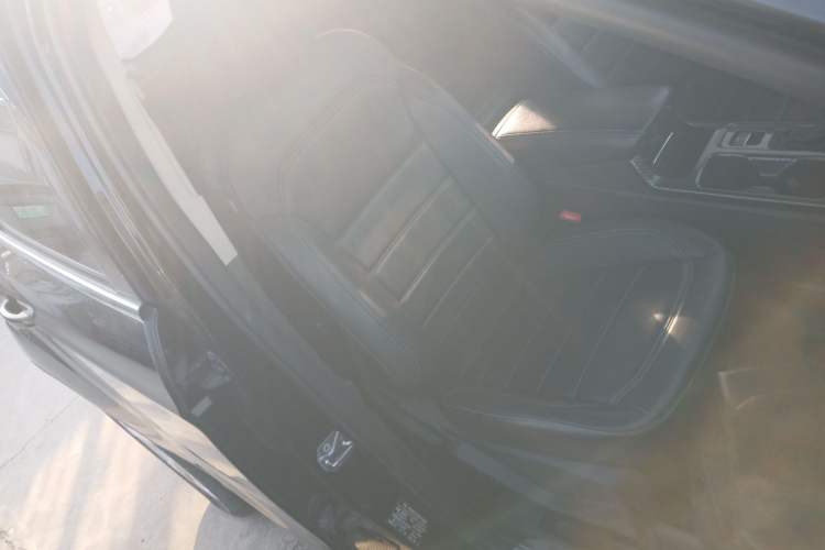 Used Ford Kuga 2017 EcoBoost 180 Two-Wheel-Drive Tiger Leap Model