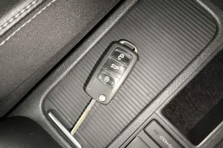 Used Volkswagen Tiguan 2017 300TSI Automatic Two-Wheel Drive Silk Road Luxury Edition
