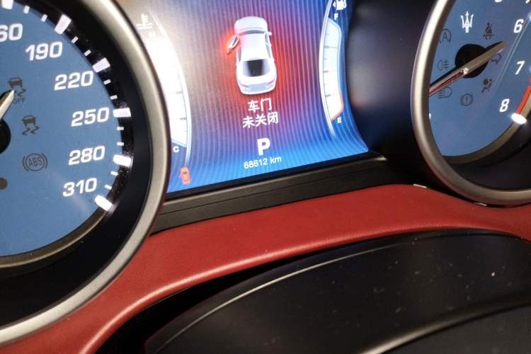 Used Maserati Ghibli 2014 3.0T Standard Edition
