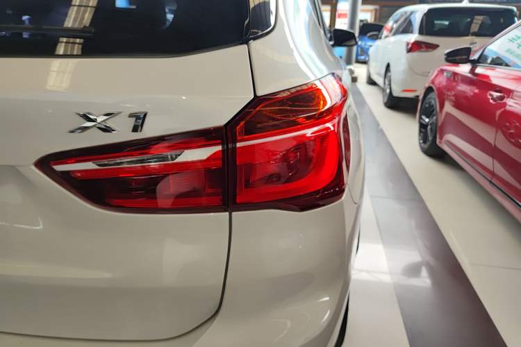 Used BMW X1 2018 sDrive18Li Luxury Model
