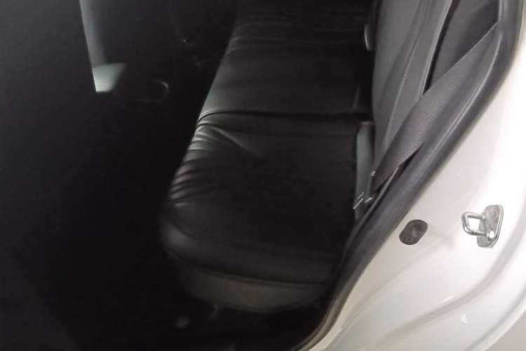 Used Toyota YARiS L 2016 Revised 1.5E CVT Charming Edition
