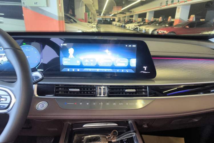 Used Chery Tiggo 8 PLUS 2024 Champion Edition 390TGDI DCT Bold Edition 5-Seater