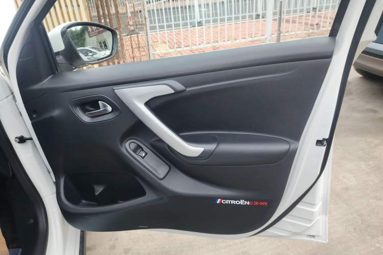 Used Citroen C3-XR 2015 1.6L Automatic Pioneer Model
