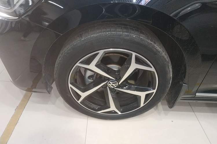 Used Volkswagen Passat 2024 380TSI Starry Dragon Edition
