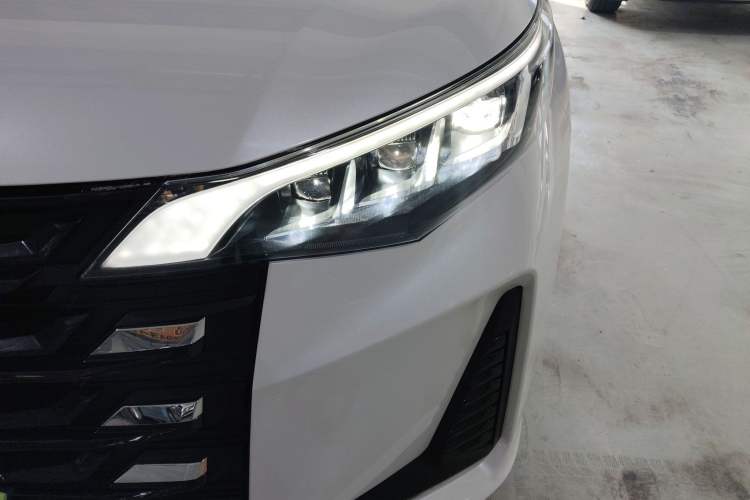 Used GAC Trumpchi M6 2021 270T DCT Elite Edition (7-seater)
