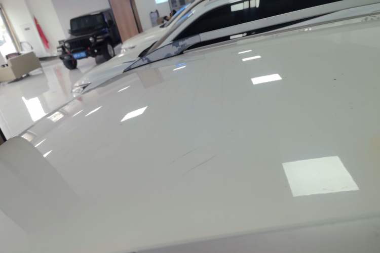 Used Haval H1 2016 Red-Label 1.5L AMT Luxury Model
