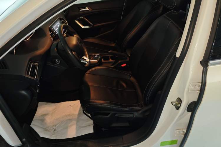 Used Peugeot 308S 2015 1.2T Automatic Jingchi Edition
