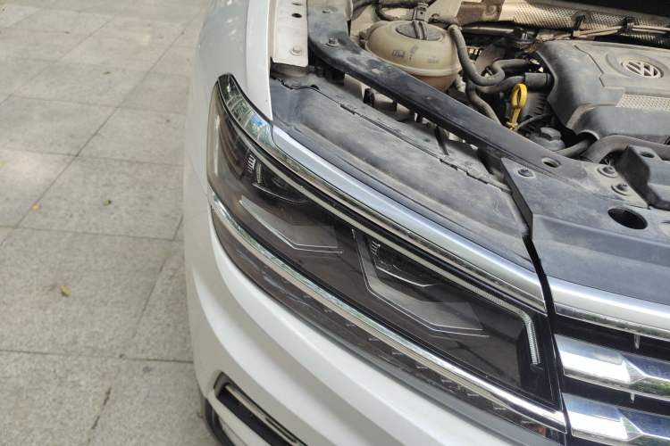 Used Volkswagen Tiguan L 2017 330TSI Automatic Two-Wheel Drive Flagship Edition