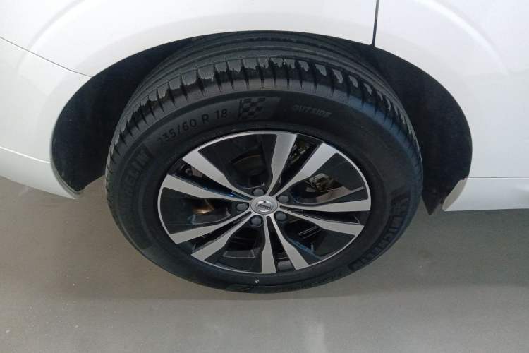 Used Volvo XC60 2023 B5 4x4 Smart Luxury Edition
