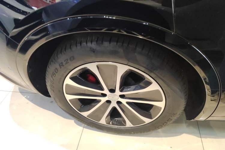 Used Hima Luxeed R7 2024 All-Electric 736 km Ultra
