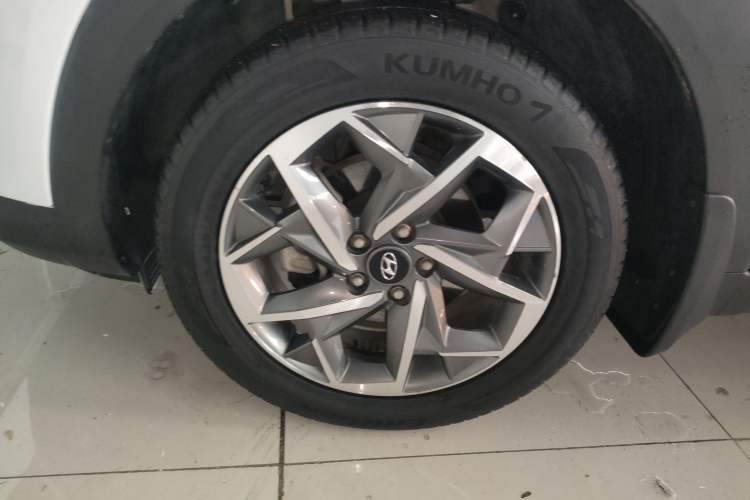 Used Hyundai Tucson 2019 280TGDi Dual-Clutch Two-Wheel Drive Fashion Edition China V Standard
