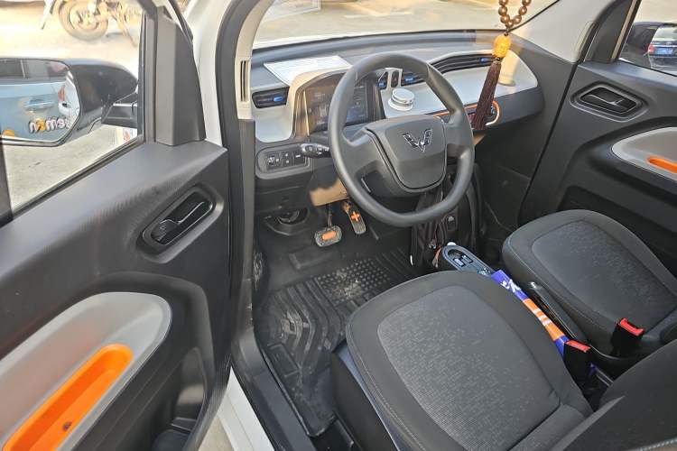 Used Wuling Hongguang MINIEV 2020 Enjoyment Model Lithium Iron Phosphate
