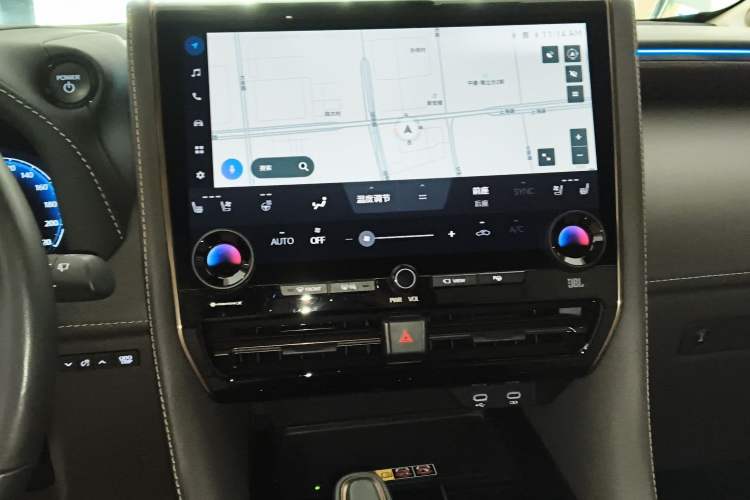 Used Toyota Vellfire 2024 Crown Dual-Engine 2.5L Ultimate Edition
