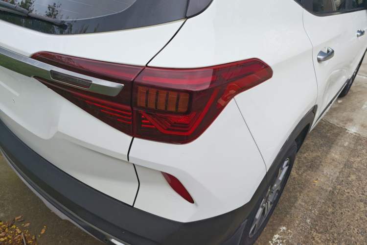 Used Kia KX3 2020 1.5L CVT Trend Edition
