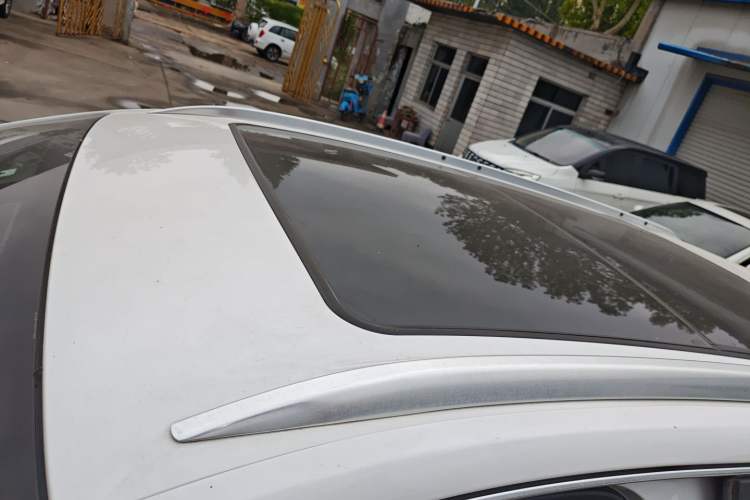 Used Buick Envision 2018 20T Two-Wheel Drive Luxury Model
