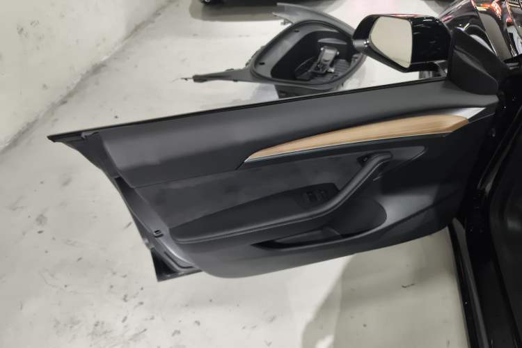 Used Tesla Model 3 2022 Rear-Wheel-Drive Version
