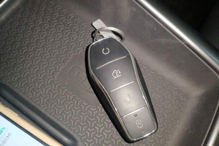 Used BYD Song Pro New Energy 2025 Second-Generation Intelligent Driving Version DM-i 115KM Superior Trim
