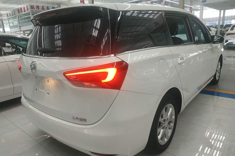 Used Buick GL6 2018 18T 6-Seater Luxury Model
