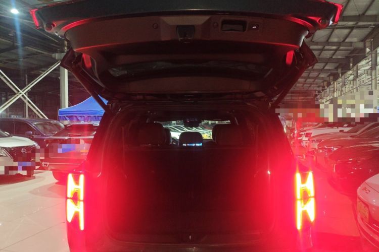 Used GAC Trumpchi GS8 2022 Flagship Series 2.0 TGDI Two-Wheel-Drive Prestige Edition (7 Seats)
