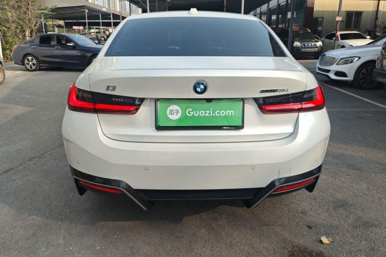 Used BMW i3 2025 eDrive 35 L
